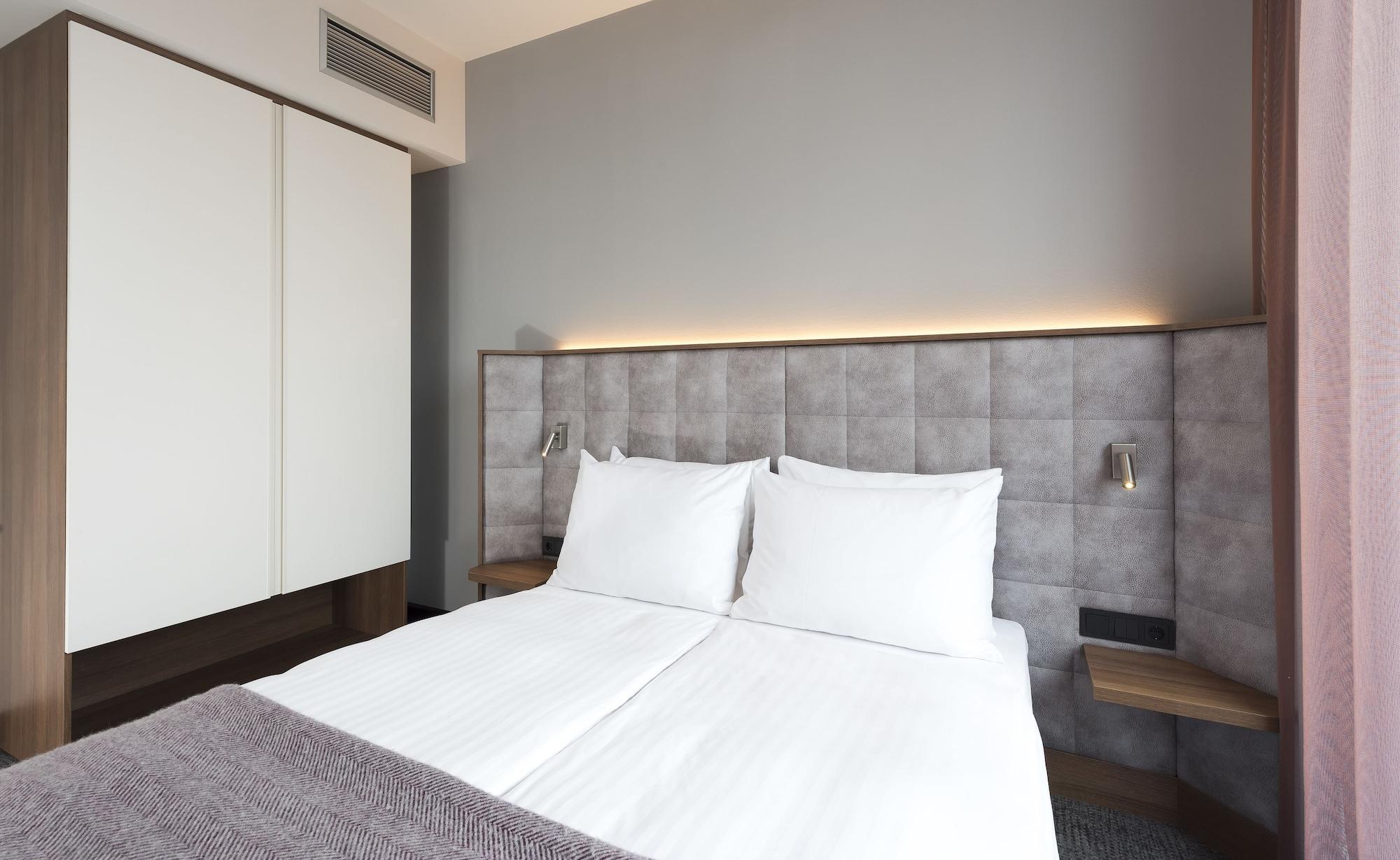Adina Apartment Hotel Nuremberg Ngoại thất bức ảnh